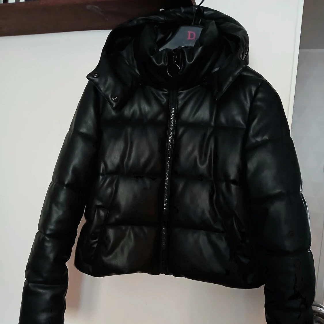 Svart pufferjacka från NA-KD - 90