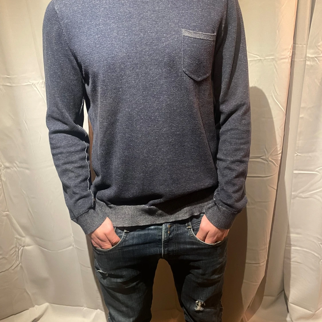 Mörkblå tröja från Replay