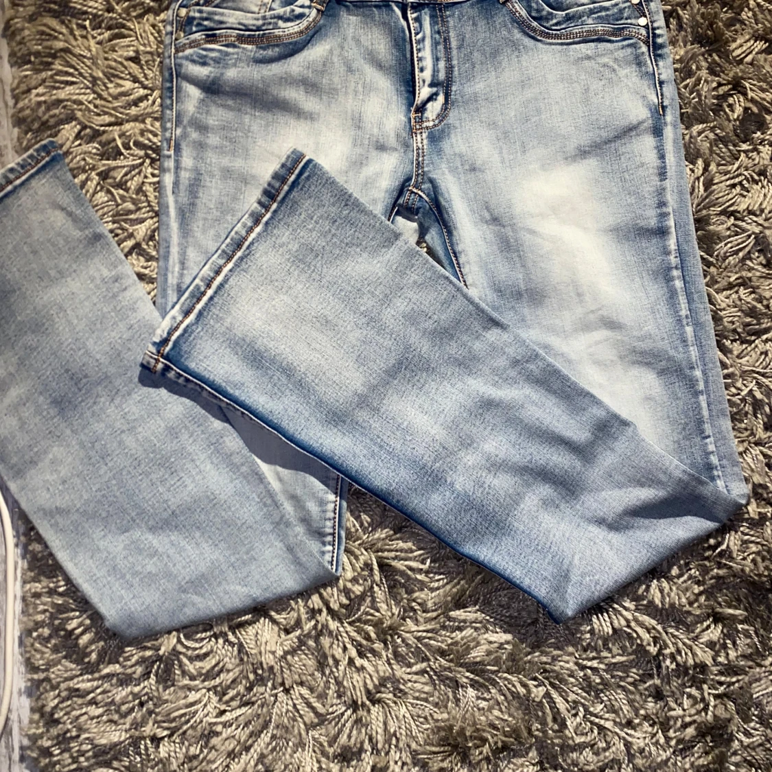 Blå bootcut jeans - 90