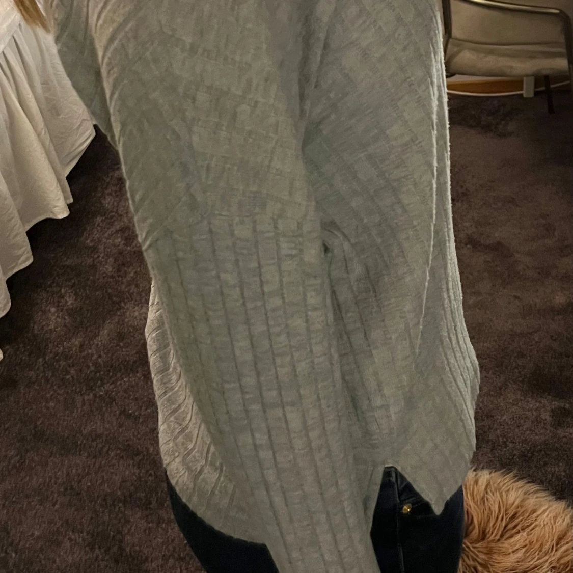 Grå ribbad tröja - 91