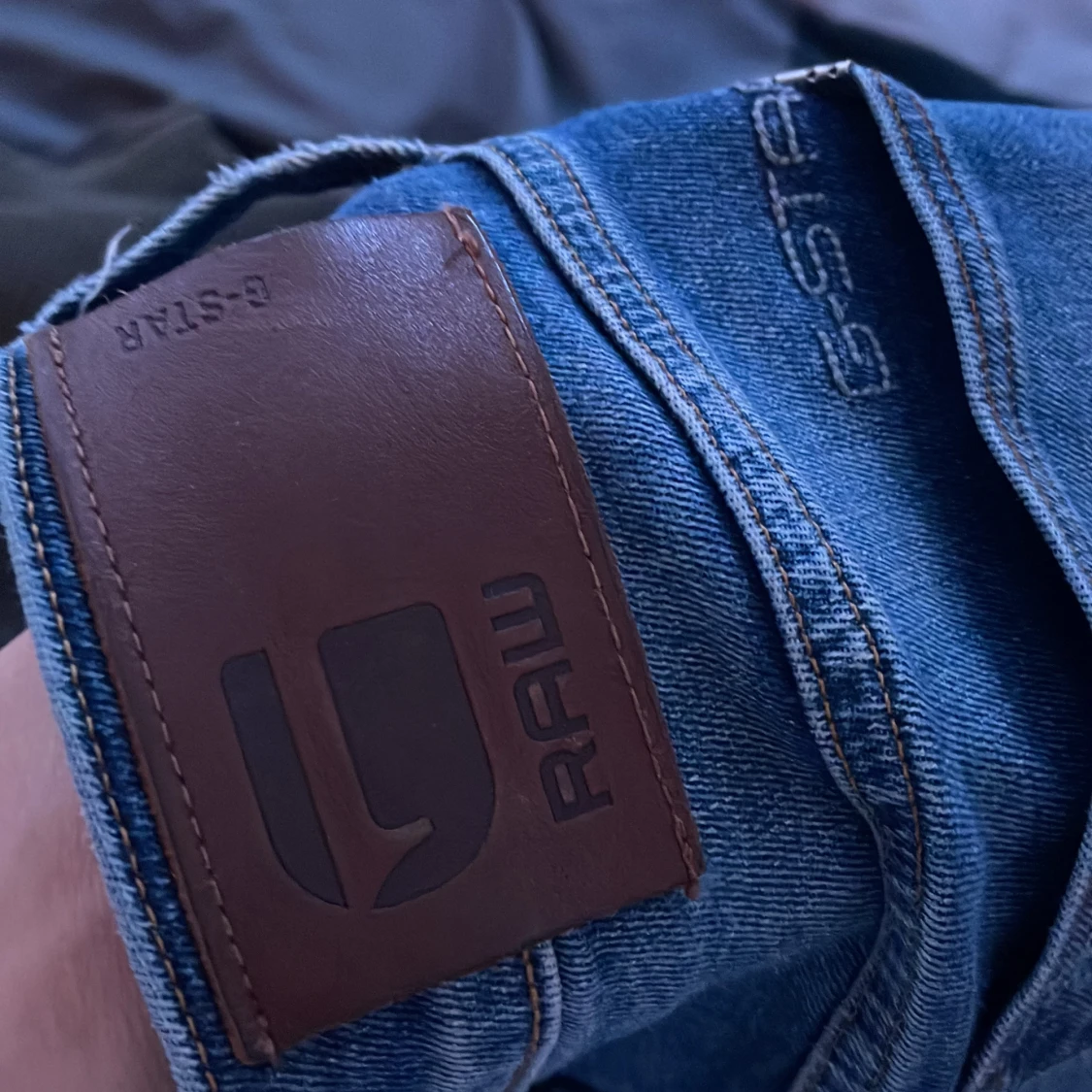 Blå jeans från G-Star RAW