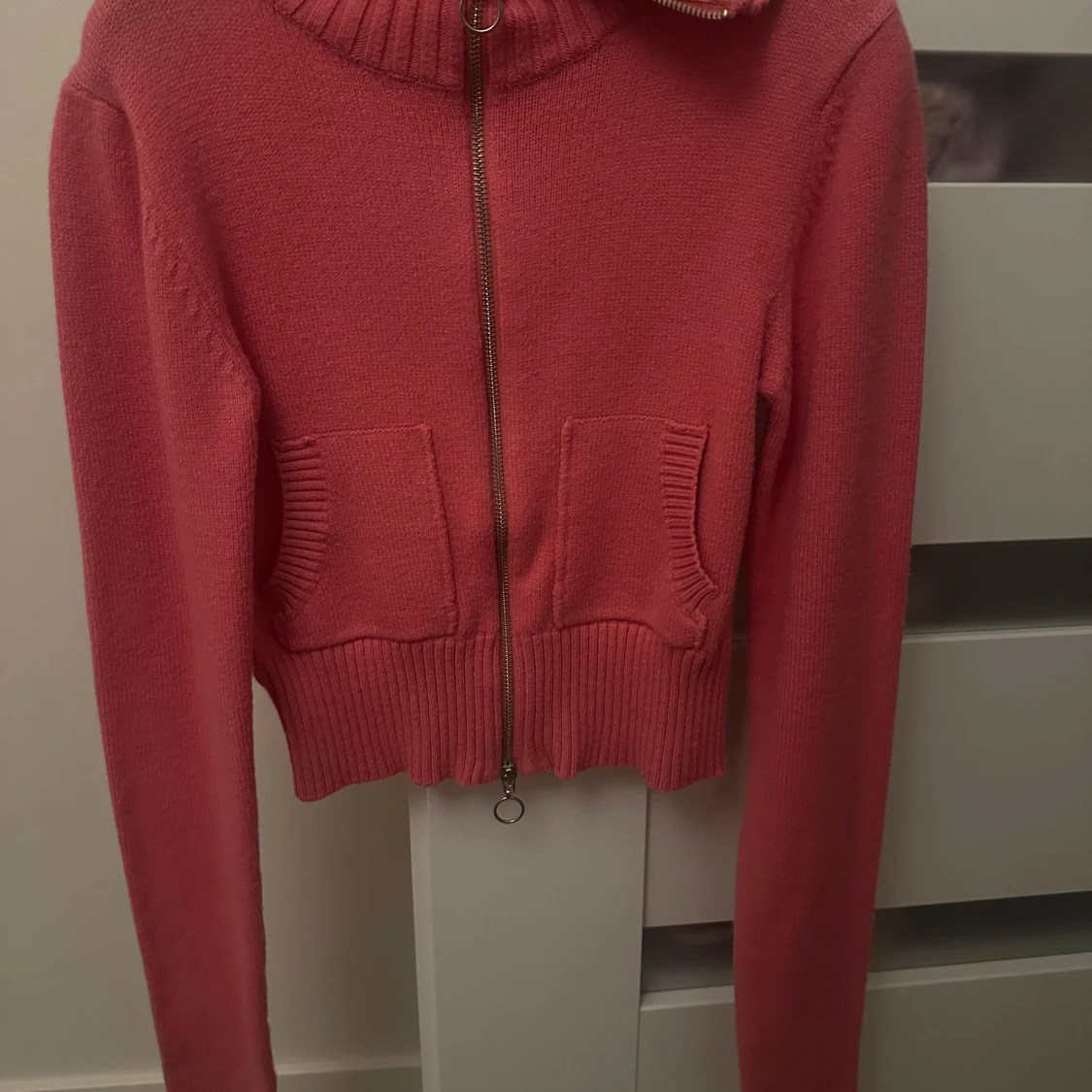 Rosa stickad kofta från Nelly - 91