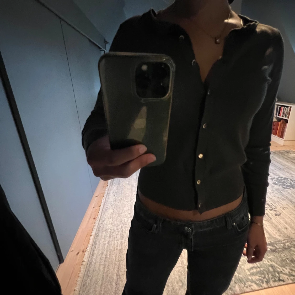 Mörkgrön kofta med knappar - 90