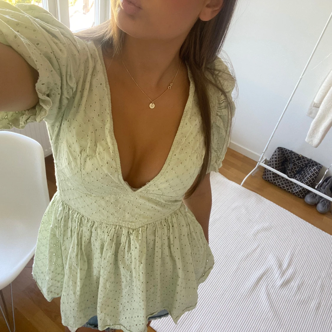 Mintgrön blus  - 90