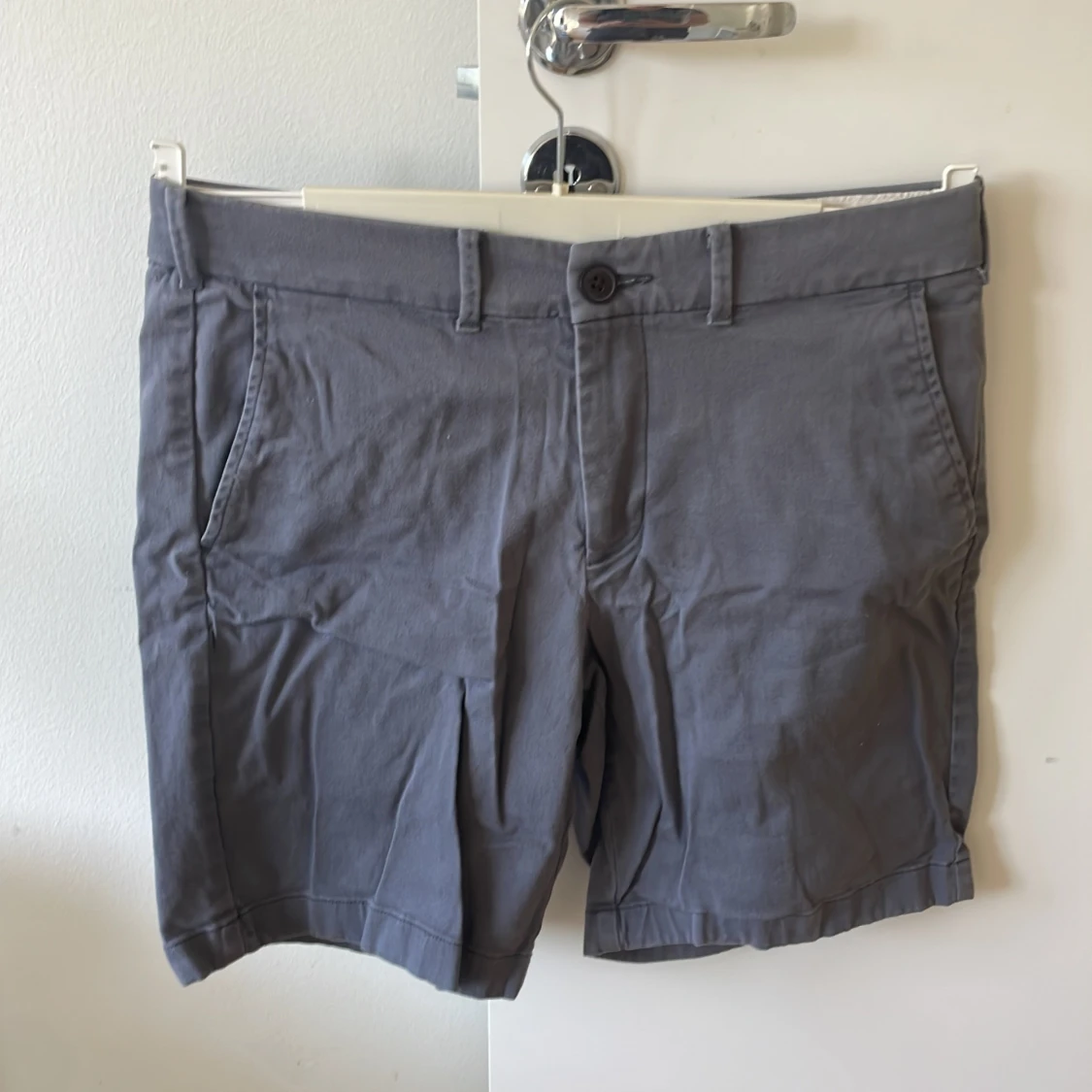 Grå shorts från Abercrombie & Fitch