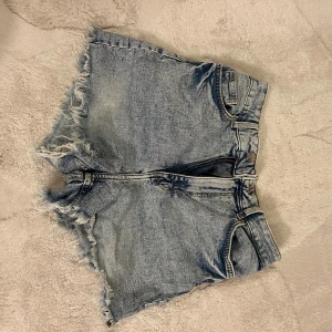 Shorts - Ganska bra skick, inte använda på länge, skriv vid fler frågor 💖