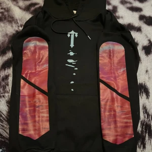 Trapstar hoodie - Trapstar hoodie, skönt och ha på sig den