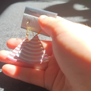 Örhänge - säljes pga aldrig andvänd 