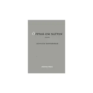 Efter debuten 1943 med samlingen Guldlejonet, utkommer nu Augustin Mannerheim med sin sjunde diktsamling, och det är en bok som, för att citera ur John Swedenmarks efterord, är häpnadsväckande modern, i hantverket närmast omstörtande. Mannerheim är född 1915, och var som utbildad jägmästare under flera decennier bosatt på familjegården Grensholm i Östergötland. Han har under stor del av sitt liv ägnat fördjupade studier och forskning åt metrik och musik. Samt eget orgelspel. Han är bosatt i Linköping. Det är över tjugo år sedan den senaste diktsamlingen, Det gamla huset, kom ut. 1995 medverkade han i Pequods OULIPO-nummer med ett antal Palindromier (spegelordsdikter).Det material han nu presenterar består såväl av haikus som experimenterande prosalyrik; ständigt med samma kontroll över sångbarheten och rytmen. Mättad poesi destillerad ner till den enkelhet som lång erfarenhet och eftertanke kan ge. I samlingen ryms även översättningar av spansk poesi, som utan problem ryms inom det egna arbetet.    Format Häftad   Omfång 78 sidor   Språk Svenska   Förlag Pequod Press   Utgivningsdatum 2005-06-01   ISBN 9789197518031  