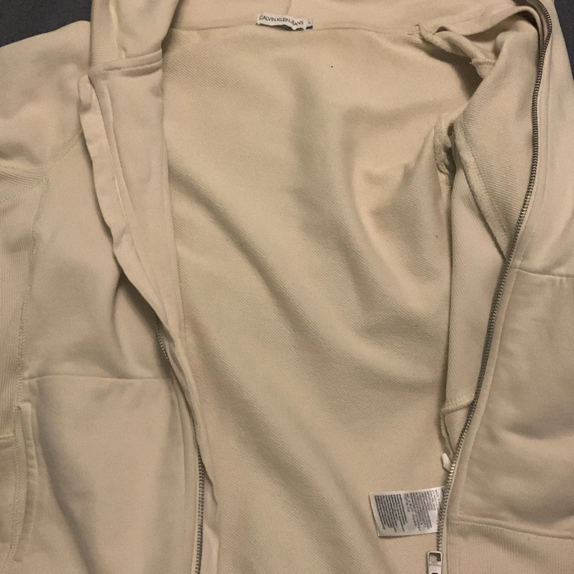 Beige huvtröja från Calvin Klein Jeans - 92