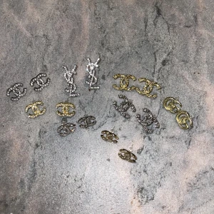 Örhängen  - Rostfritt stål pris per styck