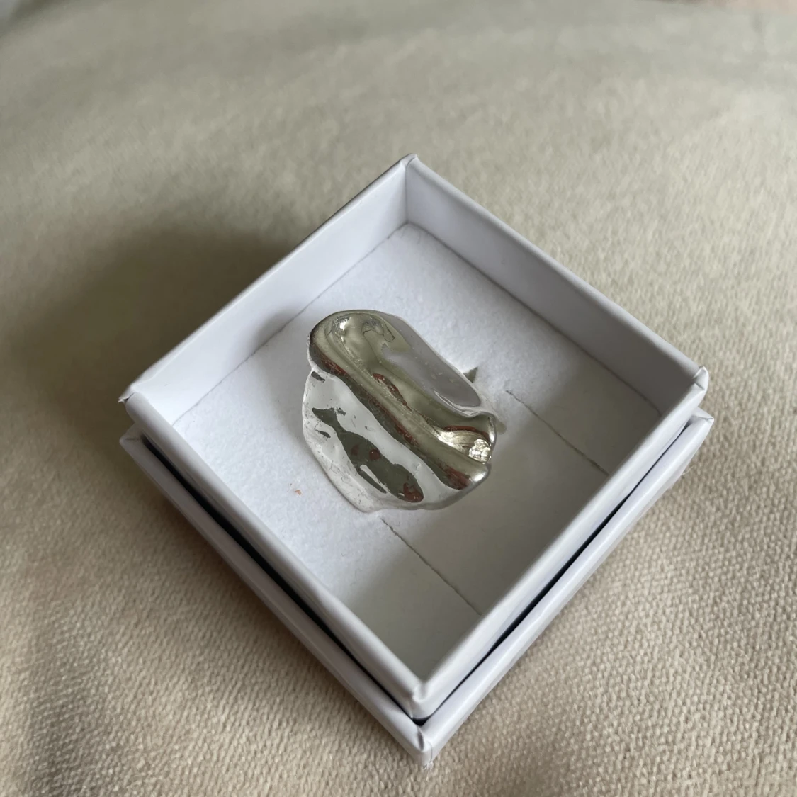 Ring från pilgrim - 90