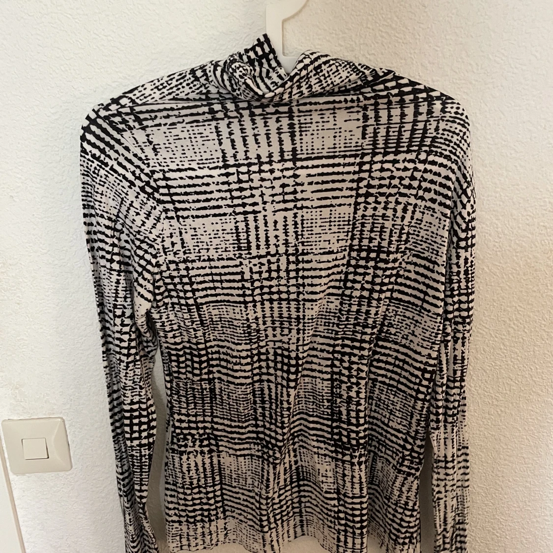 Rutig turtleneck tröja