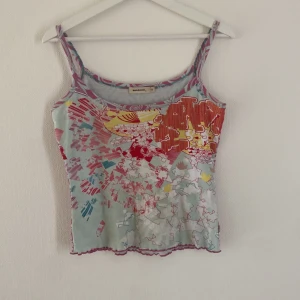 Sött vintagelinne - Är S men sitter som M 