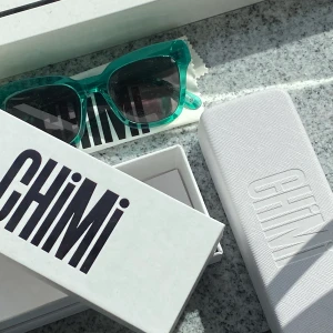 CHIMI solglasögon - Dessa är i modellen #005 Aqua  Använda 1-2 gånger, som nya! 