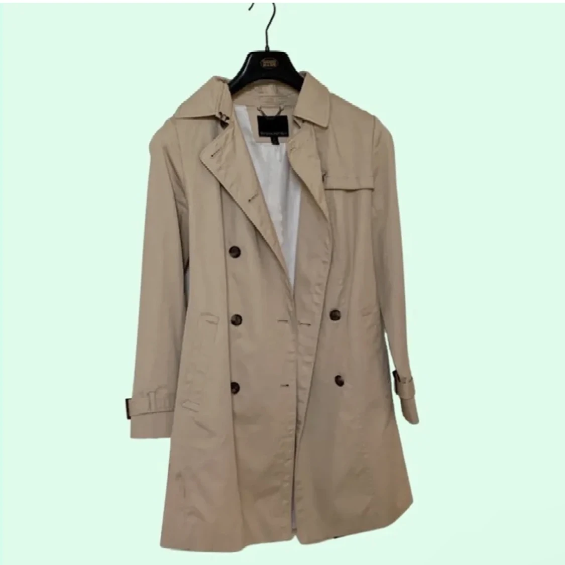 Banana Republic Trenchcoat  - 90