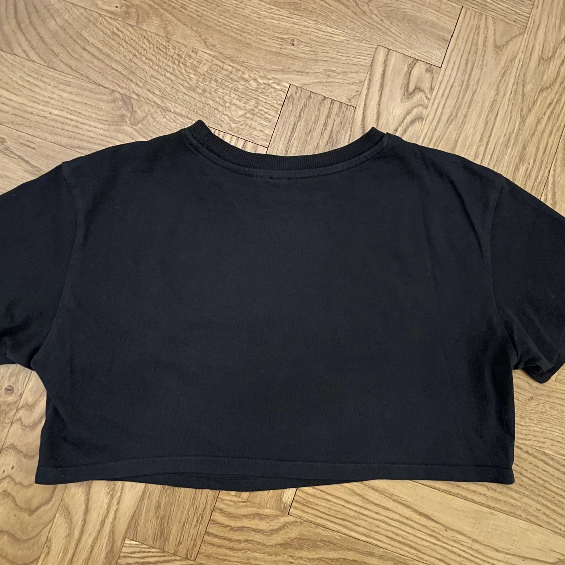 Svart racing tröja (croppad)  - 90