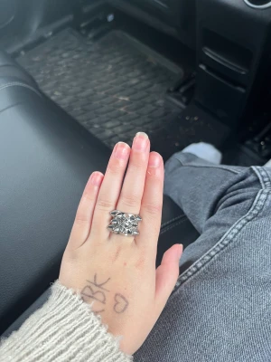 Edblad ring - Den är använd men ser ut som ny❣️❣️ 