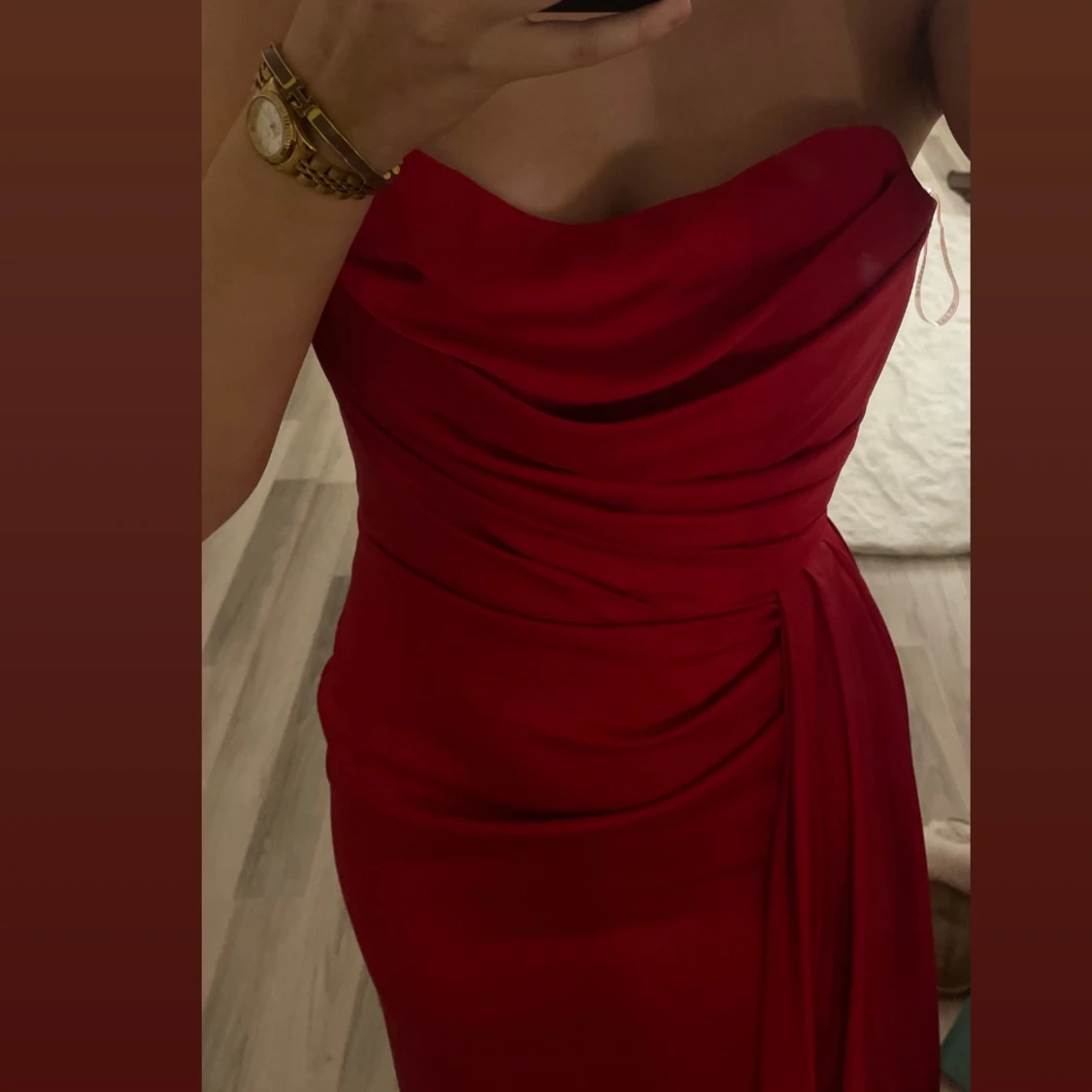 Röd balklänning/bröllopsklänning - 91