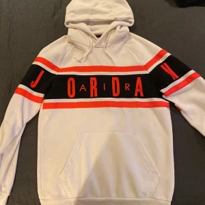 Jordan Hoodie  - Jordan Jumpman Hoodie. Storlek L. Fint skick. Hör av dig vid frågor.