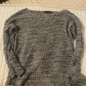 Virkat tröja - En virkat tröja som tyvärr inte kommer till användning 💓