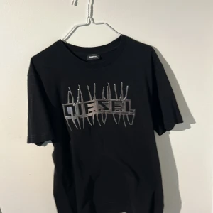 Diesel t-shirt - Passar storlek xs och s