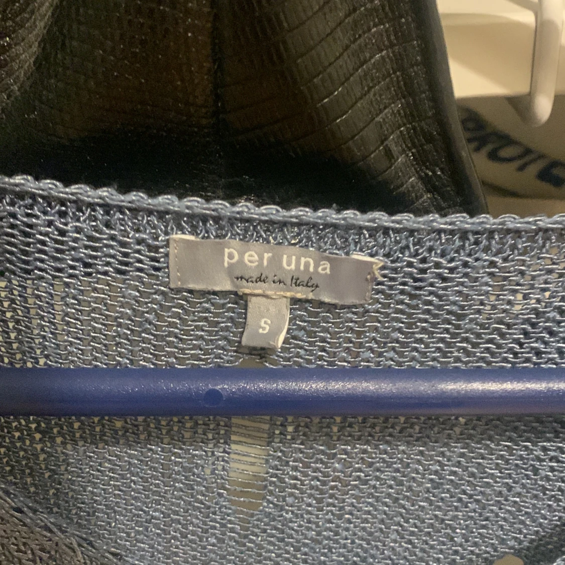 Cool tröja med hål - 91