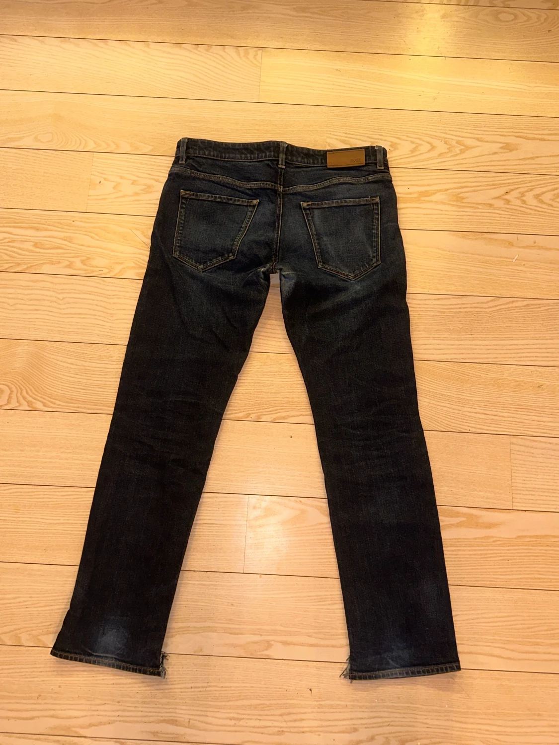 Hugo Boss jeans - 90