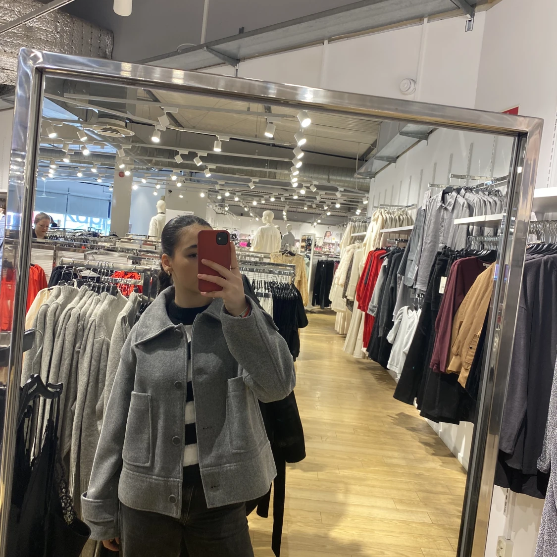 Kappahl gråa jätte fina kappa  - 90