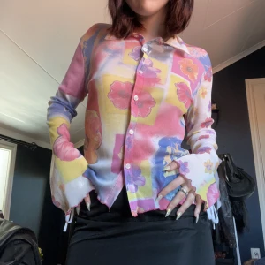 Söt meshtopp - Världens finaste och färgglada meshtopp! Aldrig använd. Storlek S.