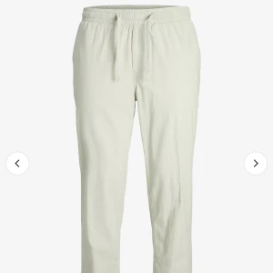 Linnebyxor - Linnebyxor från Jack&Jones. Endast testade inomhus! Nypris 499kr.