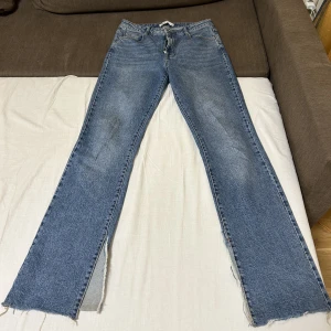 Jeans - Skick nytt  Oanvänt 