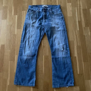 Levis 512 bootcut  - Levis 512 bootcut i utmärkt skick🤞