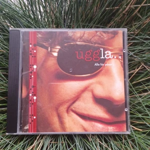 Cd skiva - Magnus uggla cd skiva! Fungerar utmärkt, skriv för fler bilder eller prisförslag💕🫶🏼