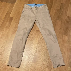 Gant Chinos - Jättefina Chinos i bra skick