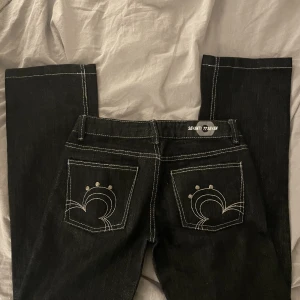 Jeans  - Skit snygga jeans i nyskick i storlek s 