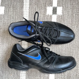 Nike Air Affect - EU41 men passar 39. Köpta second hand men i typ nyskick!