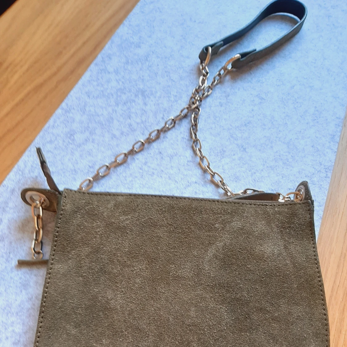 Kuvertväska i äkta skinn (mocka) - 91