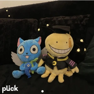 Anime plushies, korosensei och Happy - 150 kr styck! Frifrakt! Säljer Korosensei från assasination classroom, och Happy ifrån Fairytail! Köpte för 300kr styck