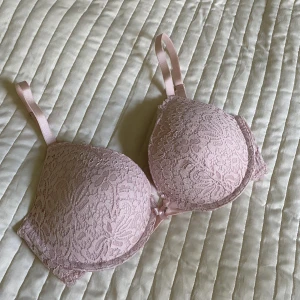 Bh hunkemöller - Nyskick, endast provat. Pushup