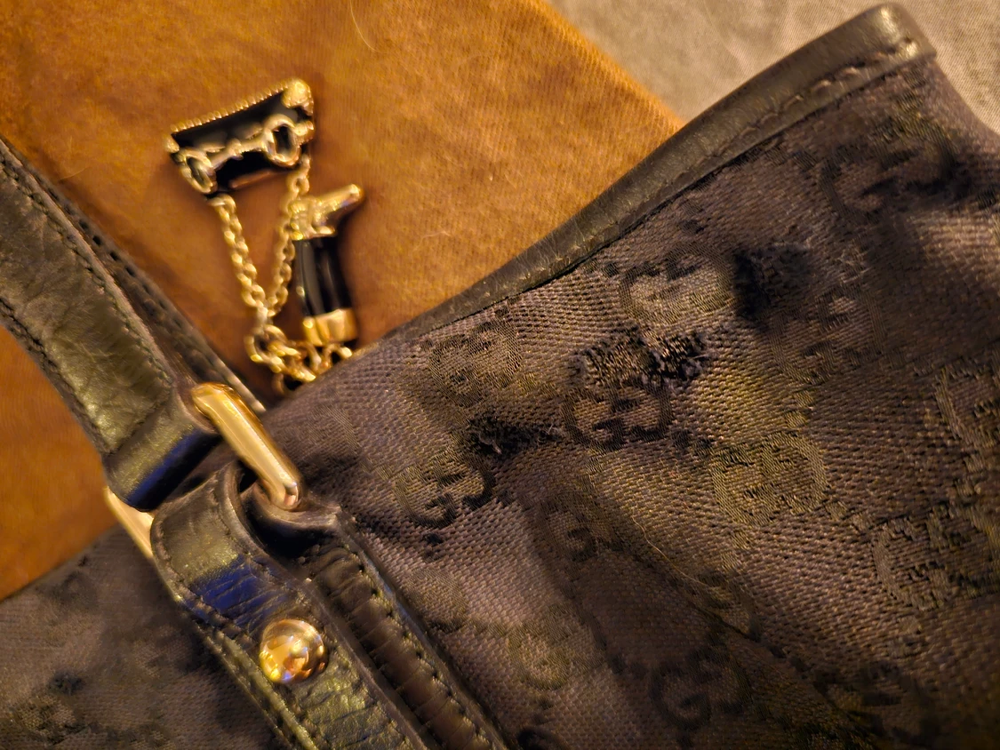 Äkta Gucci väska - 90