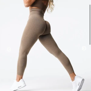 Nvgtn nv seamless - Nvgtn tights i modellen nv seamless strl xs,använda 2-3 gånger. Slutsålda