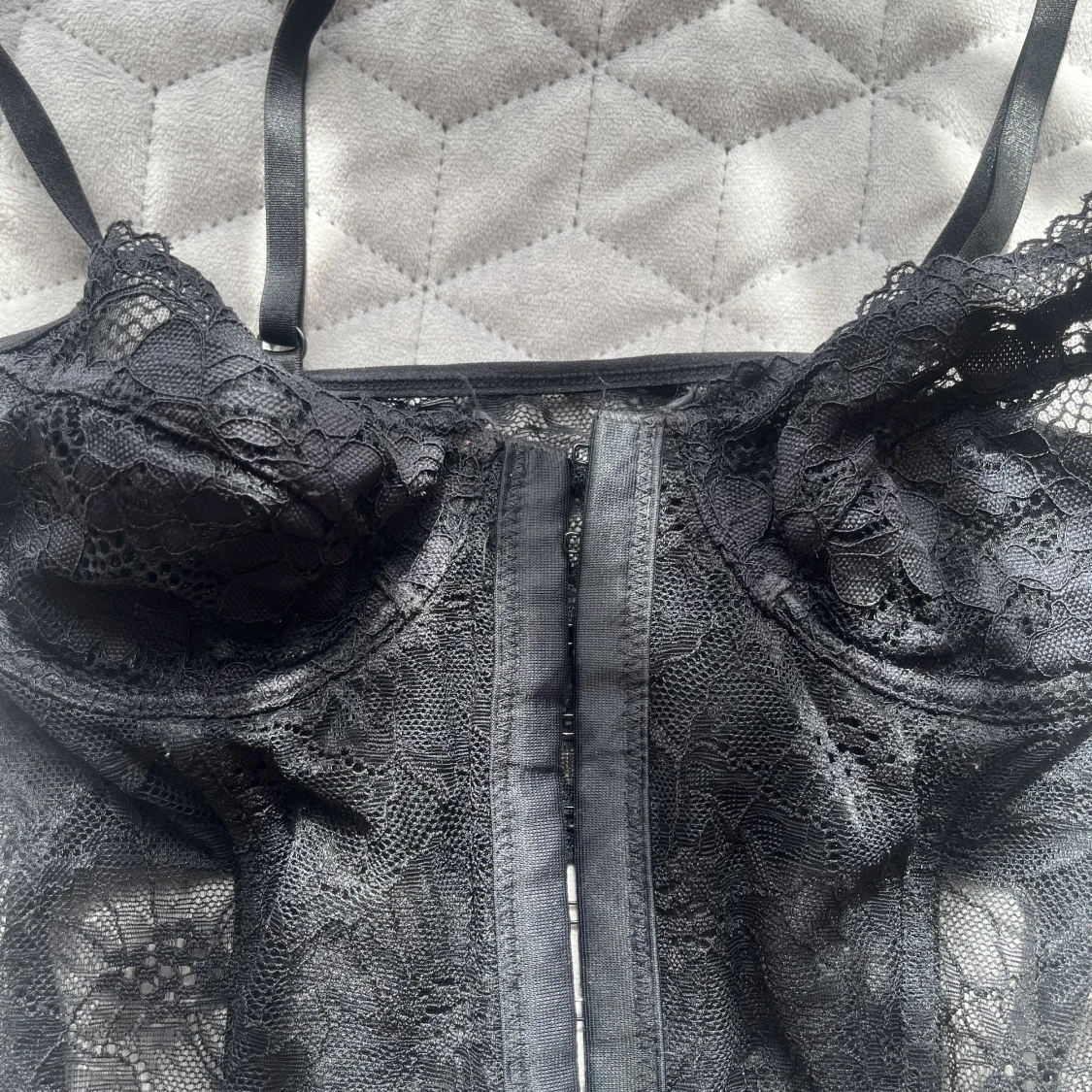 Korsett med spets - 91