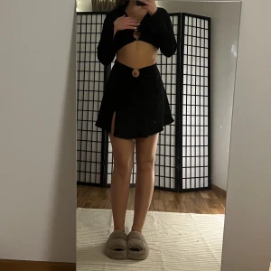 Partyset - Set med topp och kjol från Angelica Blick x NAKD.💓Lite skrynklig från att ha legat nerpackad. Använt det en gång.