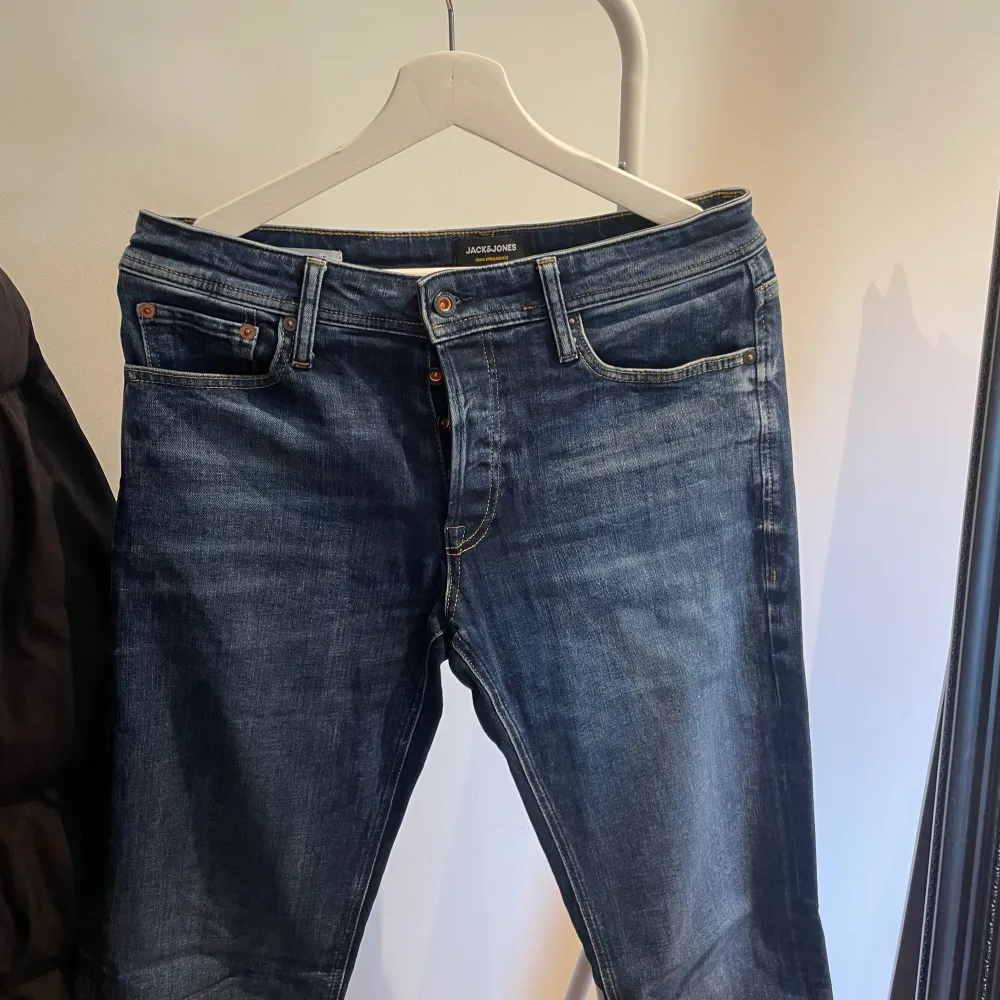 Nya Snygga oanvända jeans  . Jeans & Byxor.