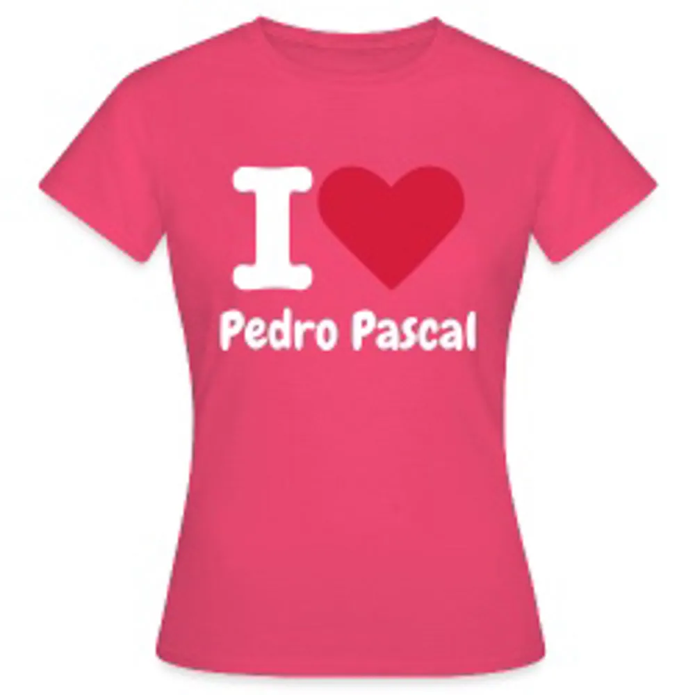snygg t-shirt med ”i love pedro pascal” text på!🩷. T-shirts.