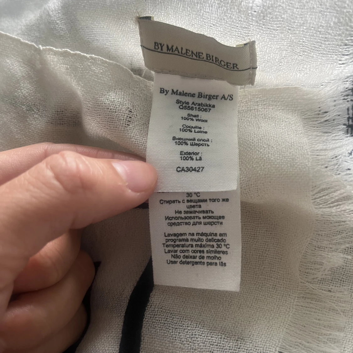 By Malene Birger scarf - 90