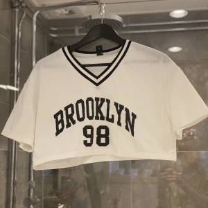 Croptop - Croppad oversize tshirt i tjockare material