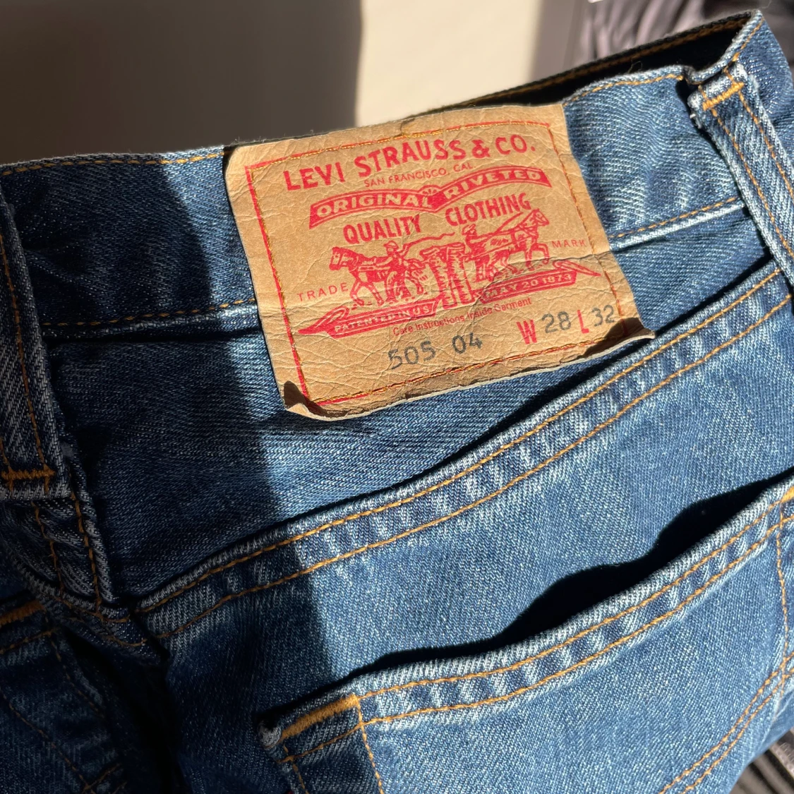 Levis Jeans - 90