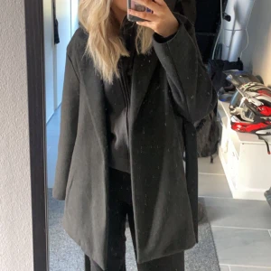 Kappa - Superfin kappa från vero Moda! Fint skick☺️ har även band till❤️